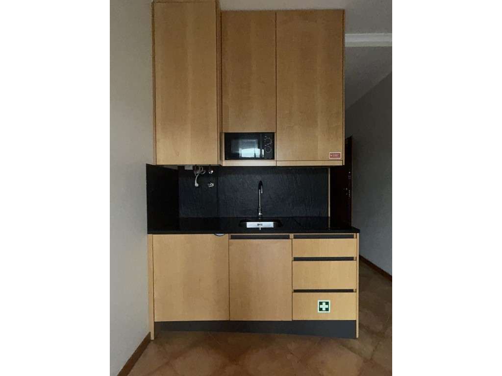 Apartamento T0 no Porto vistas para o Rio Douro com licença AL-7