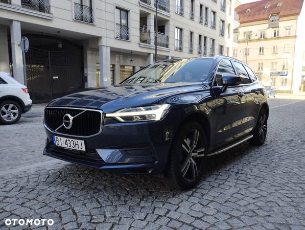 Volvo XC 60 T6 AWD Geartronic Momentum - 3