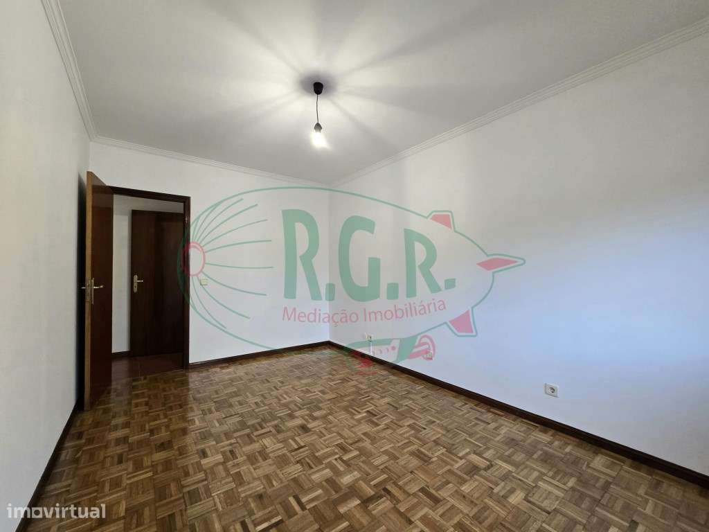 Apartamento T1 | Garagem Fechada | 3 min do Porto-13