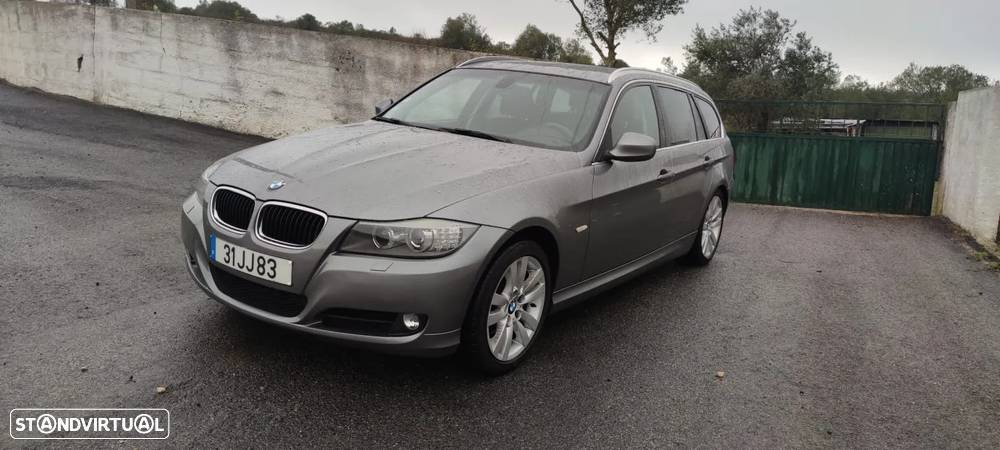 BMW 318 d Touring - 24