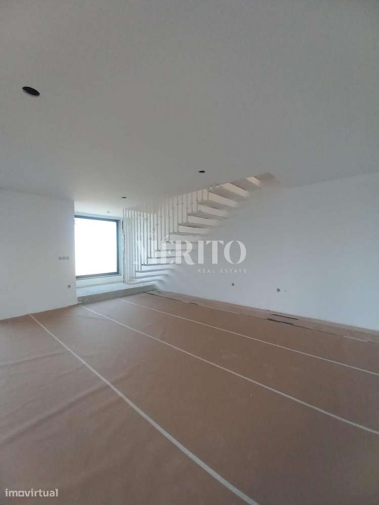 Moradia Geminada T3-25