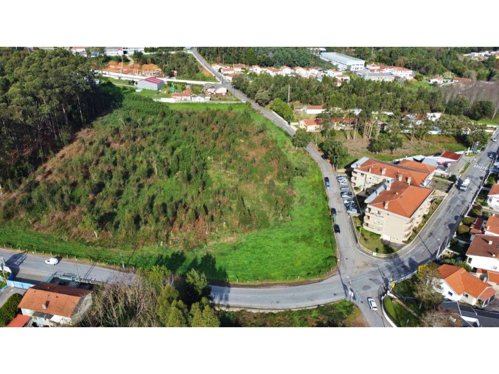 Terreno para construção em São Félix da Marinha - Grande imagem: 5/6