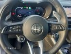 Alfa Romeo Tonale 1.5 T4 GSE Hybrid Veloce DCT - 11