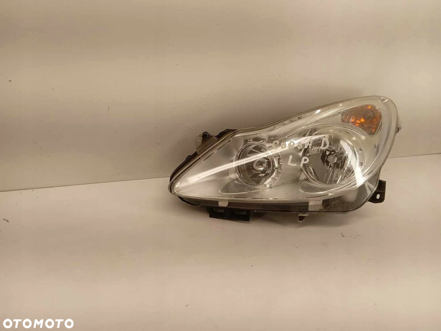 LAMPA LEWA PRZÓD OPEL CORSA D 07-14 - 3