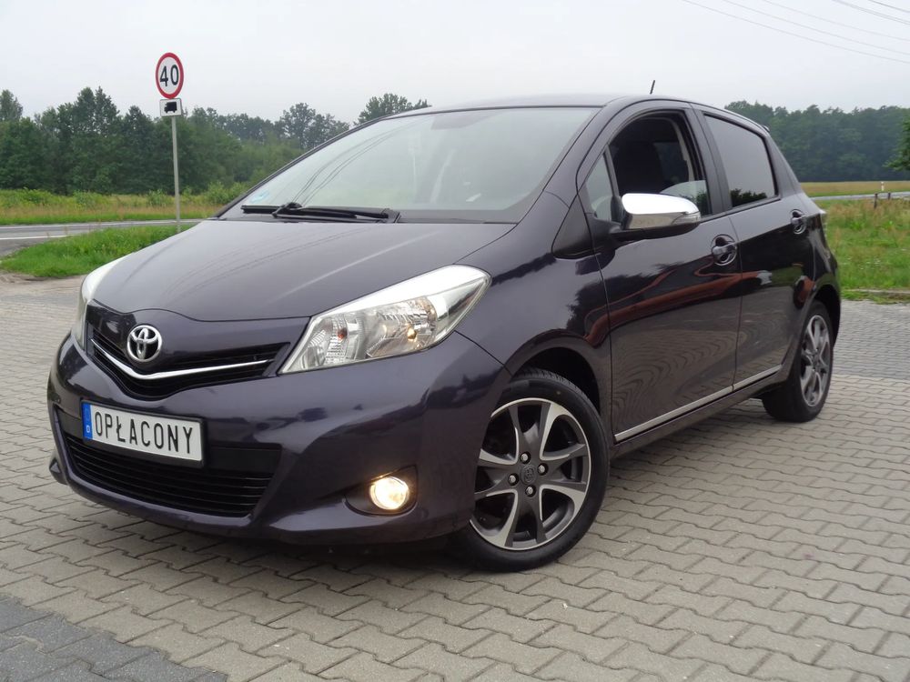 Toyota Yaris III (2011-2019) 1.0 Premium 2013