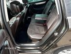 Volkswagen Passat 2.0 TDI Comfortline DSG - 12