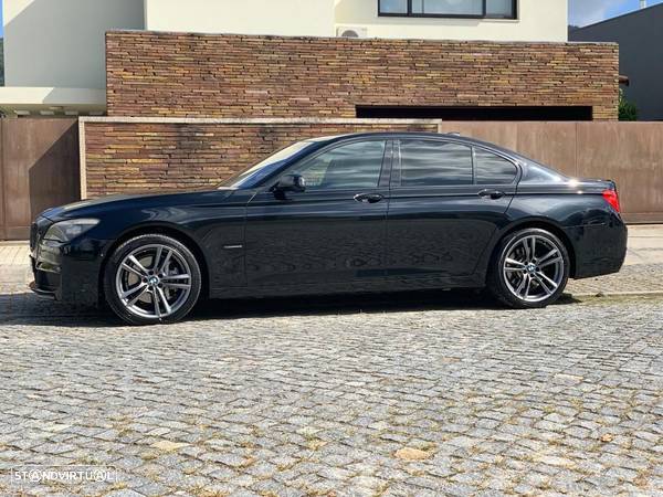 BMW 740 d Pack M - 1