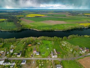 siedlisko nad jeziorem | stodoła | domek | natura