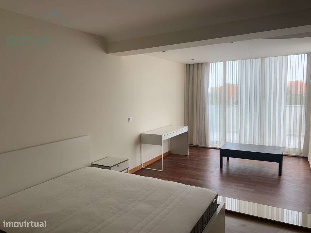 Apartamento T3+2 Duplex Universidade Aveiro-24