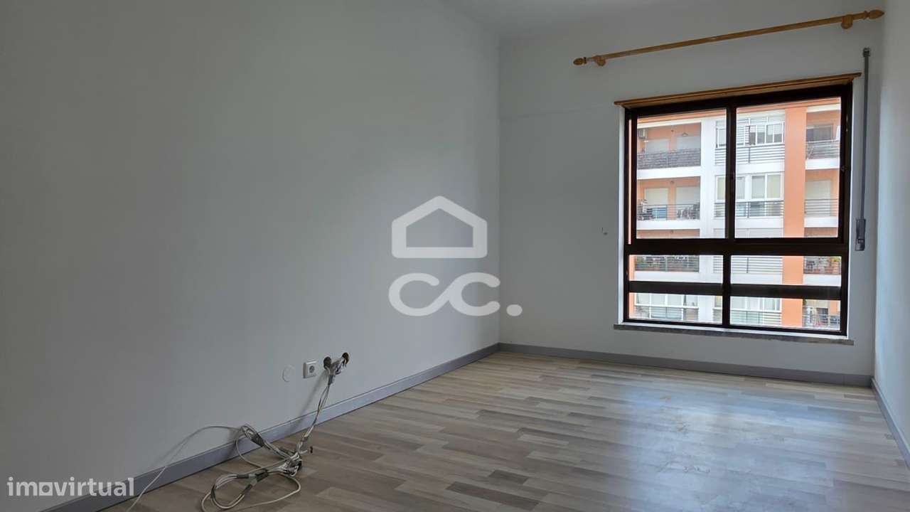 Apartamento de 4 quartos com vista para a montanha em Setúbal-22
