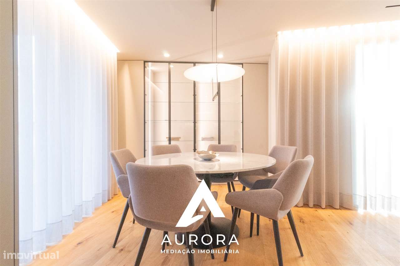 Apartamento T3 - 130m2 úteis - Garagem box - Varanda na sala (sul) 30m - Grande imagem: 5/60