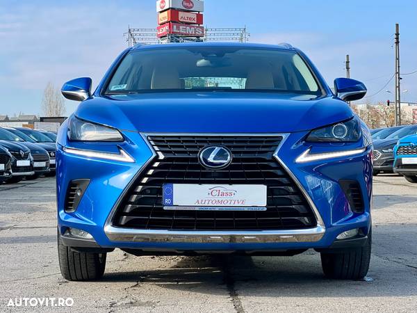 Lexus Seria NX - 9