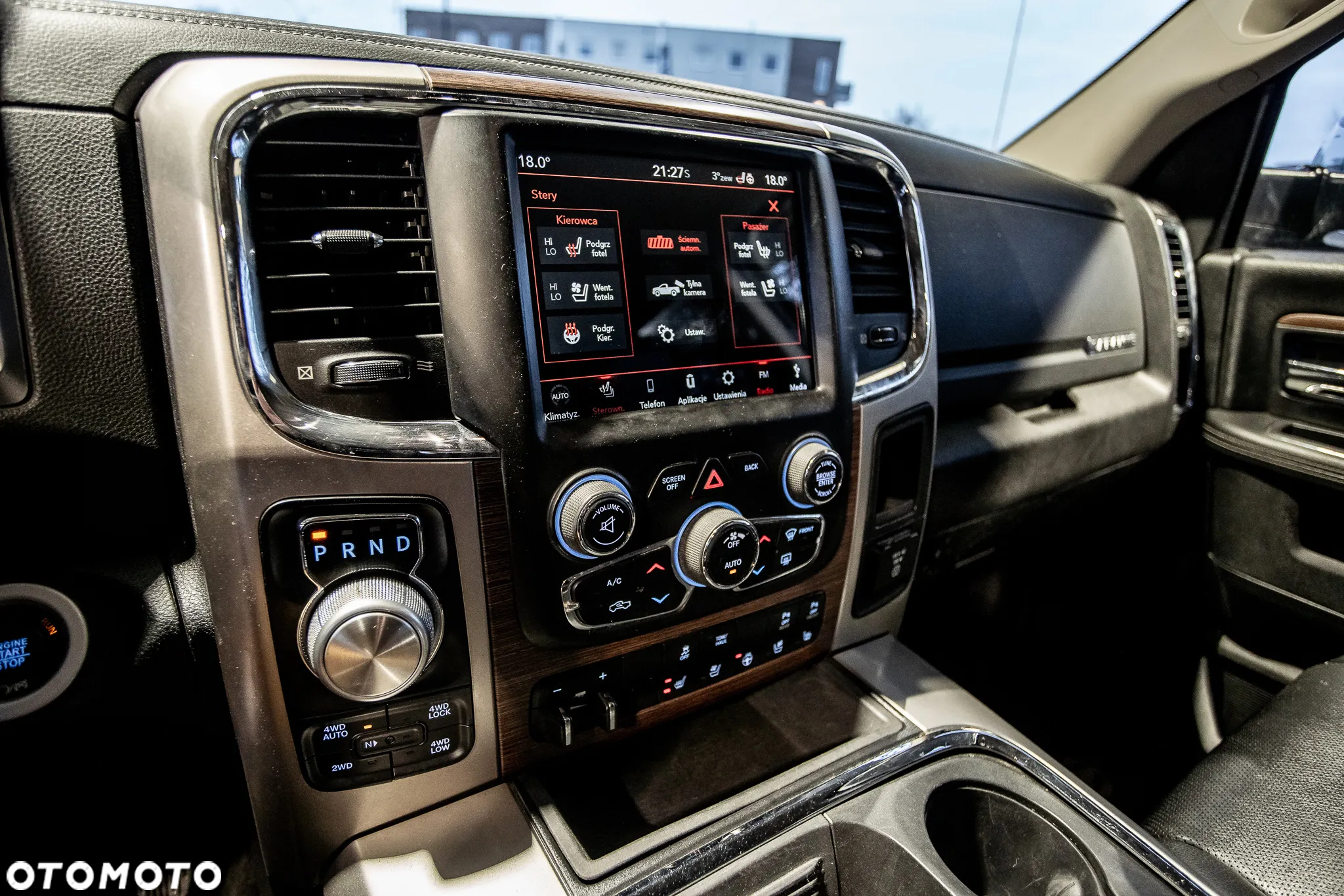 RAM 1500 Crew Cab Laramie - 23