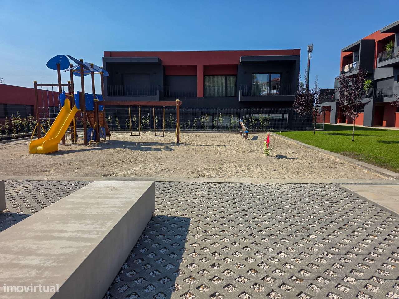 Moradia T3 Exclusiva em Condomínio Privado situada em Bitarães/Paredes-36