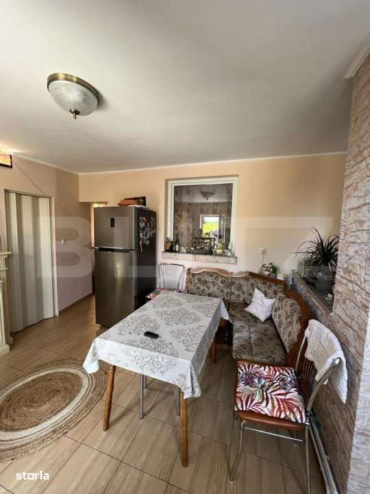 Casa de Vanzare in Zona Pescarus - Confort, Spatiu Generos - Imagine principală: 5/8