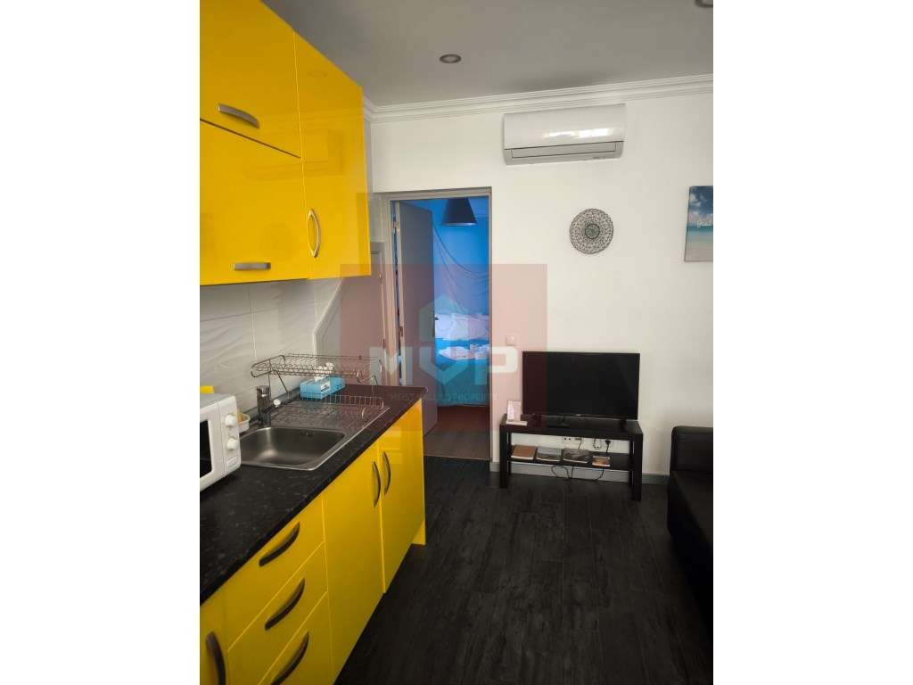 Moradia T2 na Baixa de Olhão-21