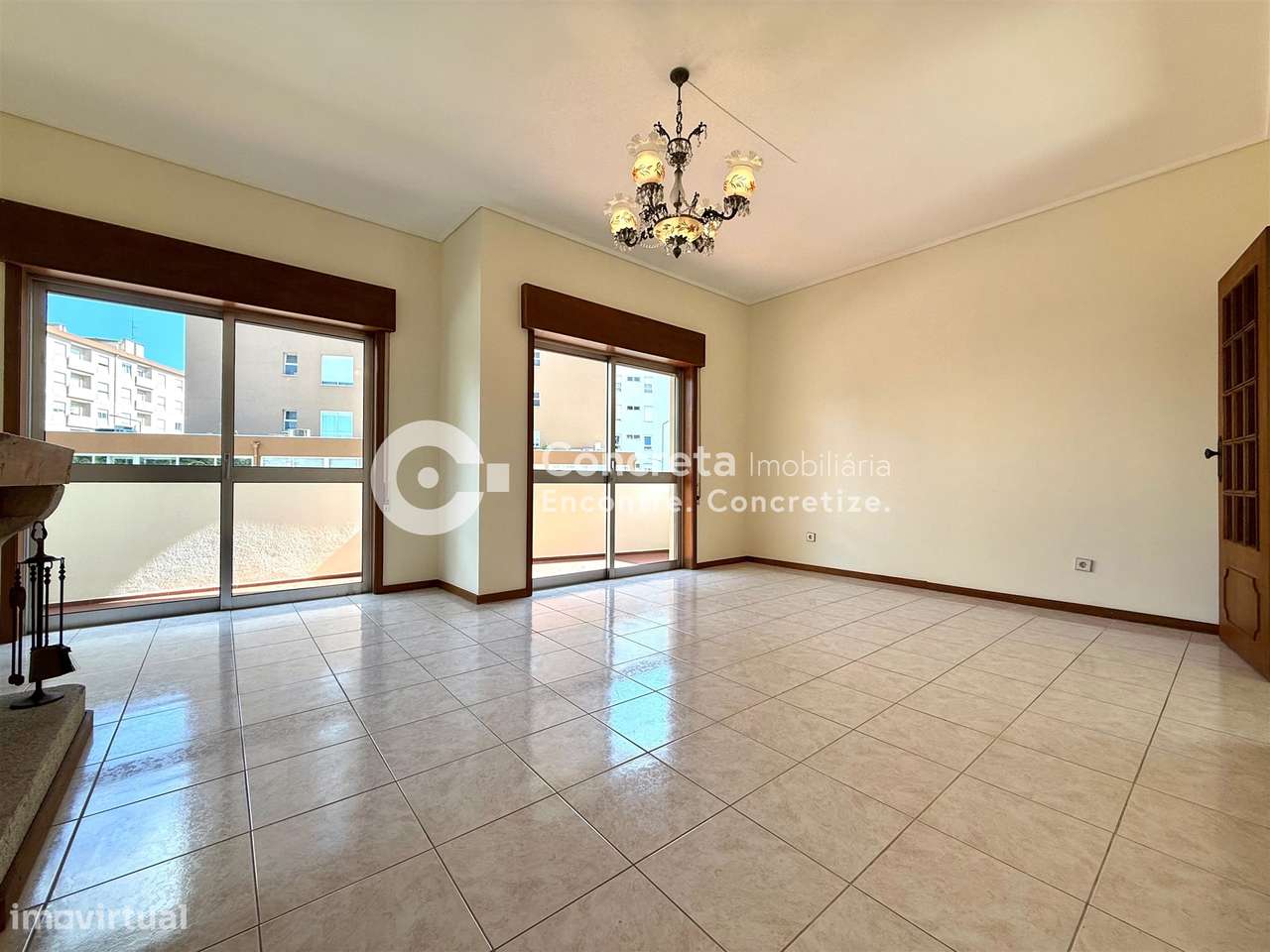 Apartamento T3 com lugar de garagem para arrendamento no centro de Bar - Grande imagem: 3/24