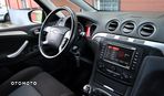 Ford S-Max - 25