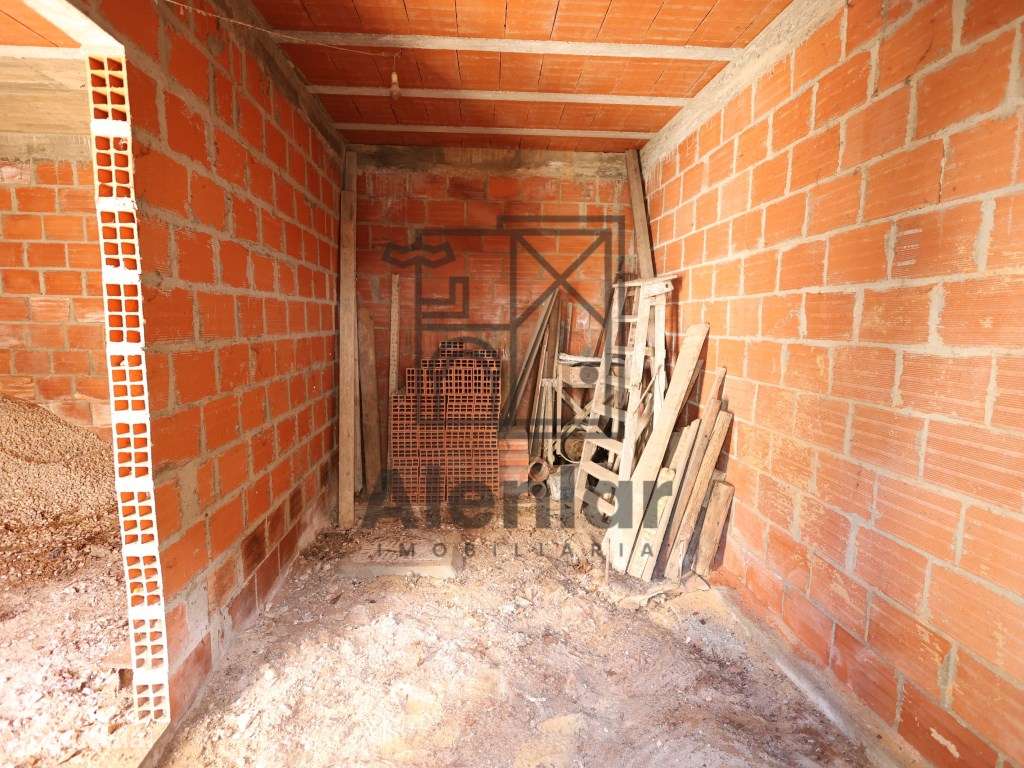 Prédio para remodelação - Alenquer-9