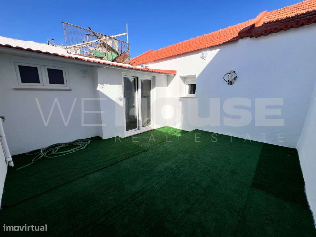 Moradia T2 Moderna com Logradouro em Santo António da Charneca - Ba...-15