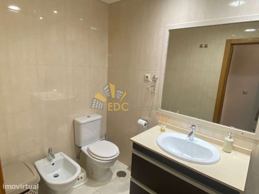 Apartamento Duplex T2+1 com Parqueamento, Arrecadação e Varanda | E...-33