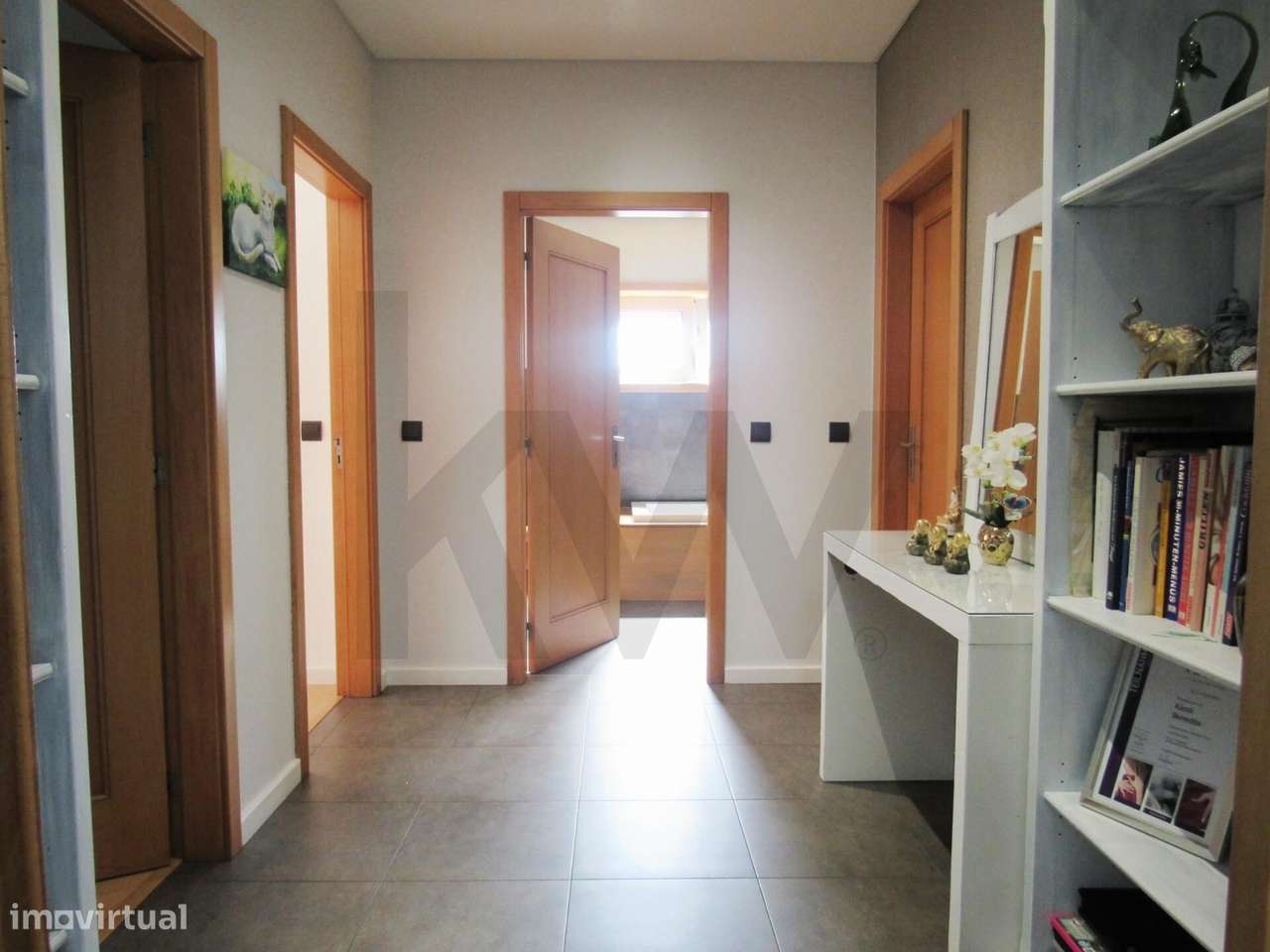 Moradia Térrea com Salão Superior | A 7 Minutos do Centro de Oliveira-16