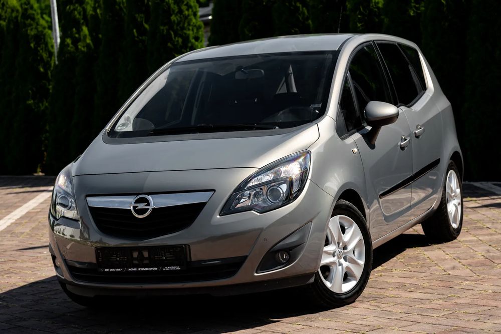 Opel Meriva II (2010-) 1.4 Ecoflex Start/Stop 150 Jahre 2011