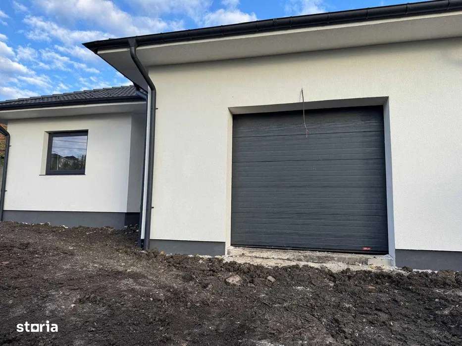 Casa pe un nivel de vanzare Dezmir, Cluj-Napoca - Imagine principală: 3/7
