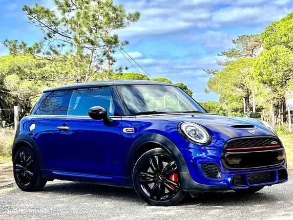 MINI John Cooper Works - 1