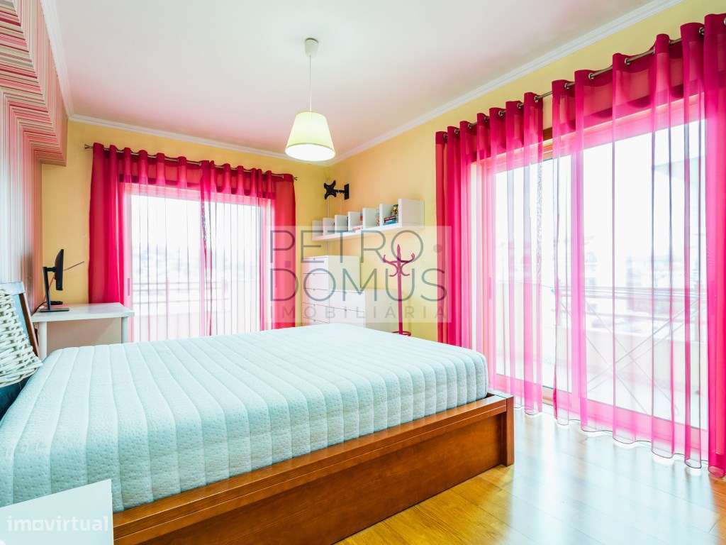 APARTAMENTO T3 - EXCELENTE ESTADO - GUIMAROTA-15