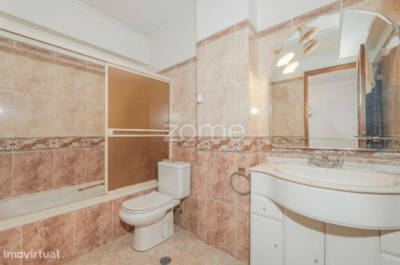 Apartamento T4 em Oeiras com vista mar-17
