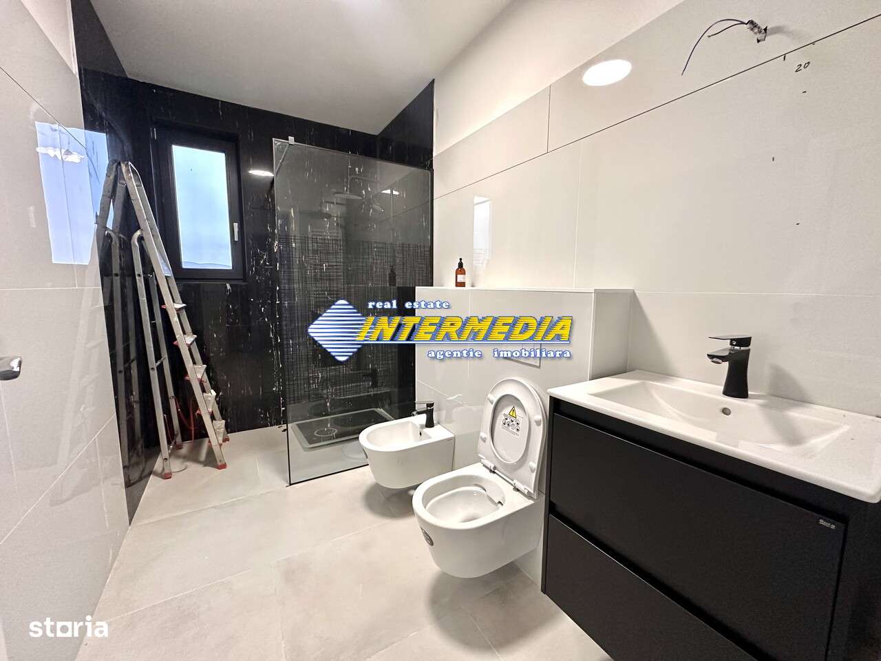 Casa individuala cu 3 camere pe un nivel cu 353 mp teren Alba Iulia - Imagine principală: 5/10