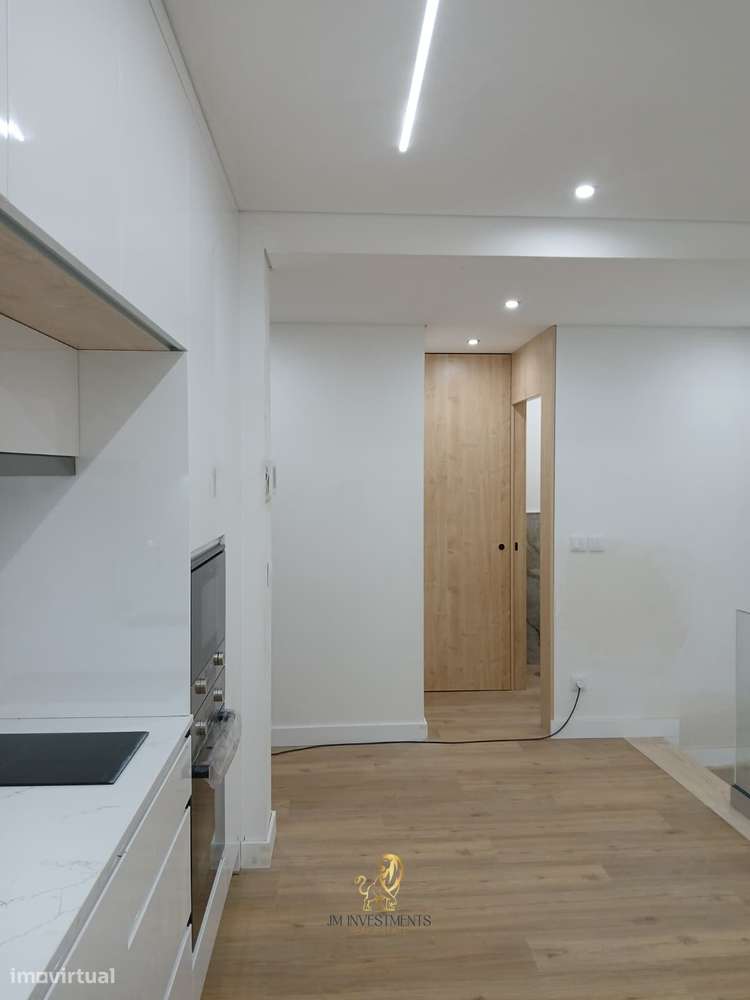 Apartamento Duplex T0 Novo-20