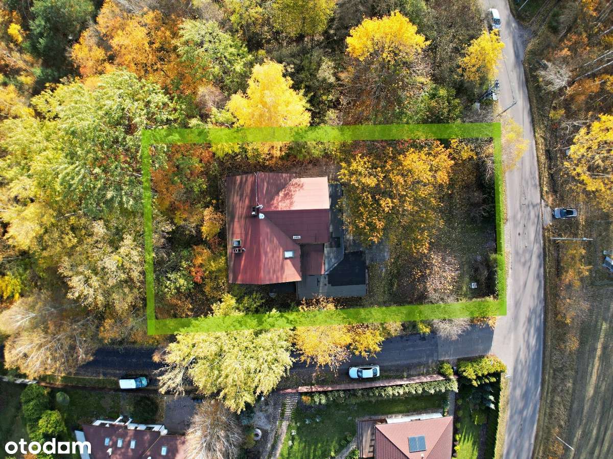 REZERWACJA Piętrowy dom szuka właściciela!-dobrze zlokalizowany-15