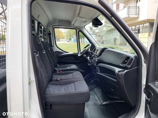 Iveco DAILY - 20