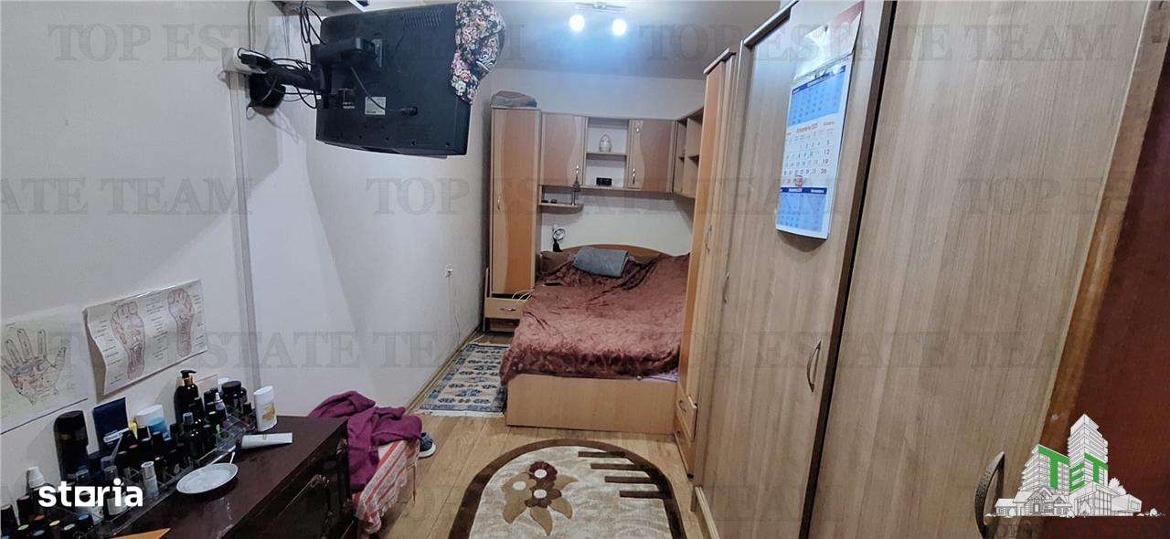 Casa  spatioasa cu 5 camere si curte proprie in Zona Bratianu, Constan-4