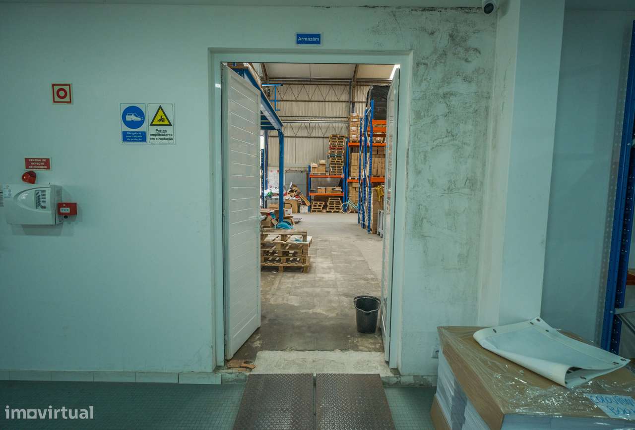 Armazém Industrial em Escariz, Arouca-6