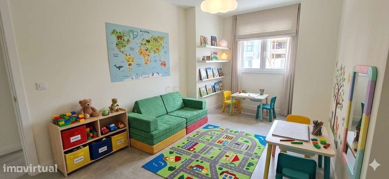 Moradia T4 Duplex com Logradouro e Sótão - Próximo aos Barcos - Grande imagem: 2/19