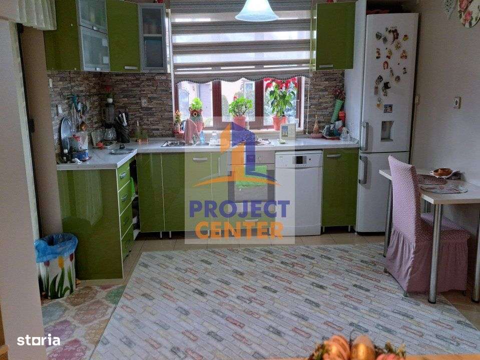 Casa 5 camere Darmanesti, zona centrala - Imagine principală: 5/19