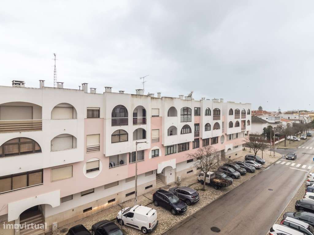 Apartamento T2 remodelado - Quinta de Sto. António a 600 metros da ...-38