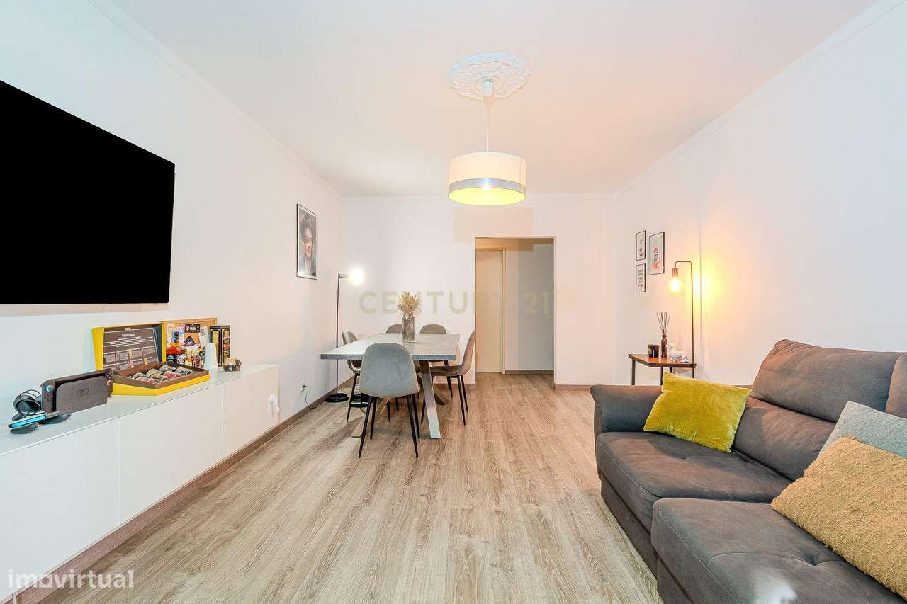 Apartamento T2 renovado, em Faro - Grande imagem: 3/23