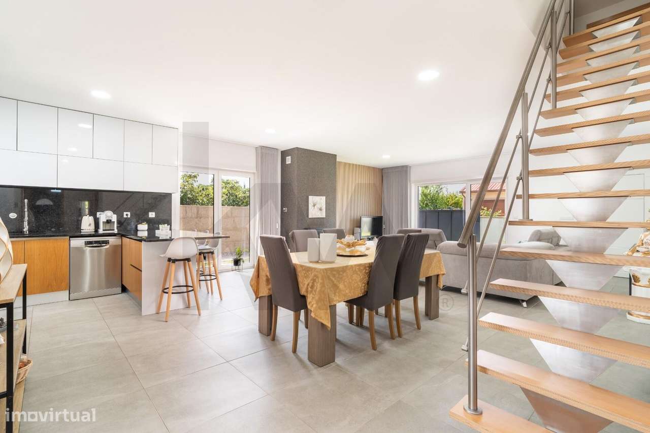 Moradia Térrea T4 com anexos Zona de Vagos Aveiro - Grande imagem: 4/42