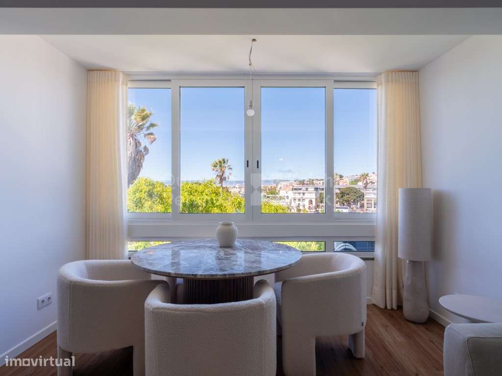 Apartamento T1 com vista mar totalmente renovado no centro do Estoril - Grande imagem: 4/25