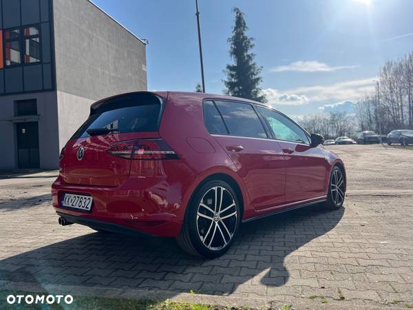 Volkswagen Golf VII 2.0 TDI BMT GTD DSG - 17