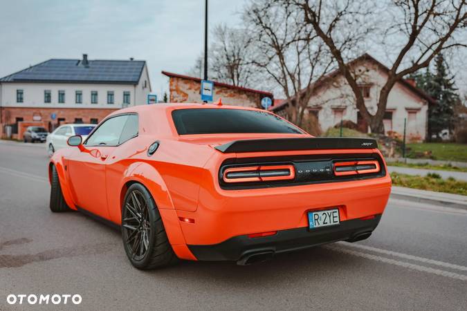 Dodge Challenger 6.2 Hellcat Widebody - 6