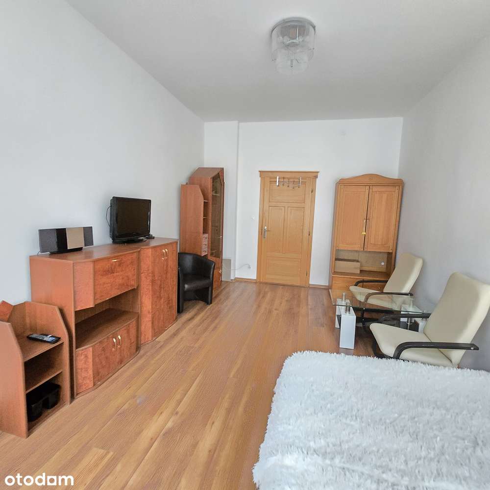 Ładne  3 pokoje po generalnym remoncie-10