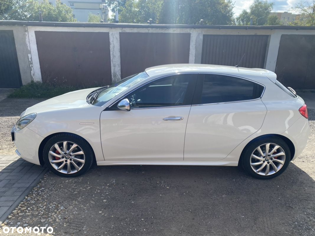 Alfa Romeo Giulietta 1.4 TB MultiAir Distinctive - 4