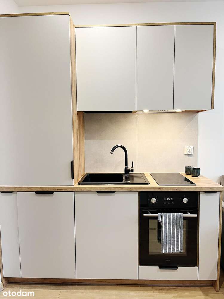 48 m² → podzielone na 3 niezależne pokoje premium z łazienkami-3