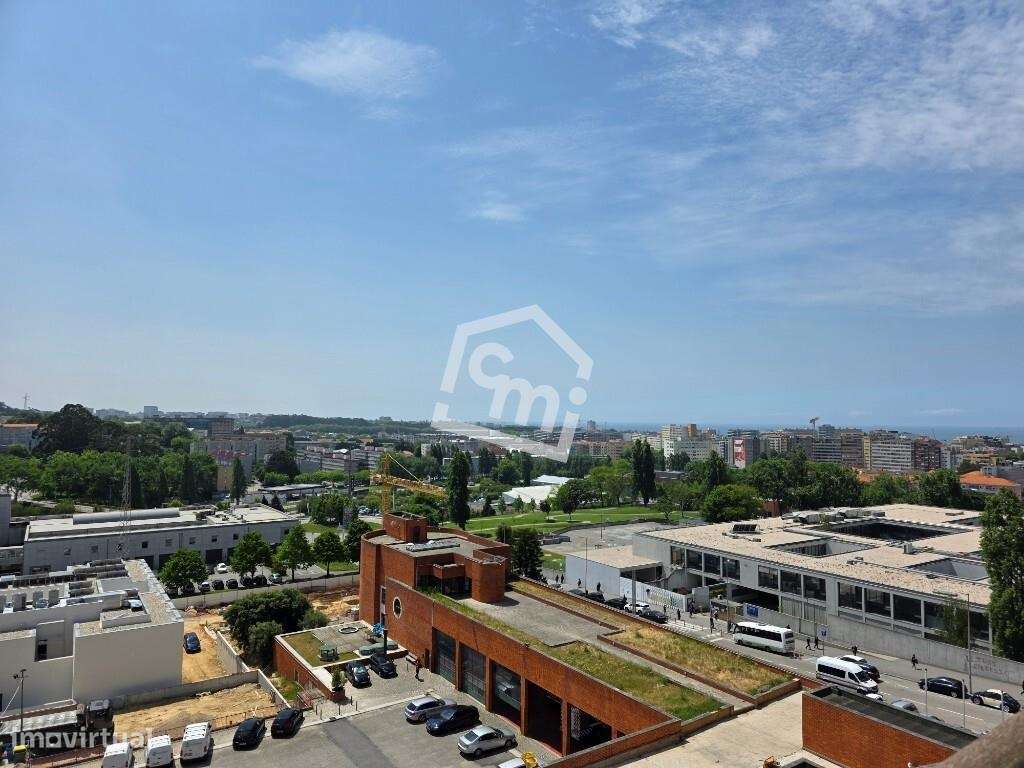 T2 Renovado com 100m2 de área útil no Centro de Matosinhos-10