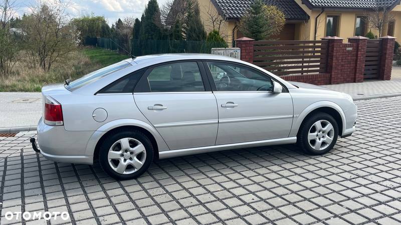 Opel Vectra 1.8 Comfort - 4